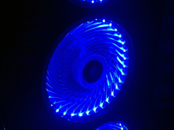 Cooler 120x120 LED BLUE /33lights,/black frame/transparent leafs/3Pin+4Pin